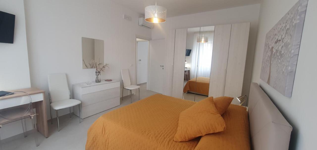 Apartamento Casa Riblo E Flo Monopoli Exterior foto