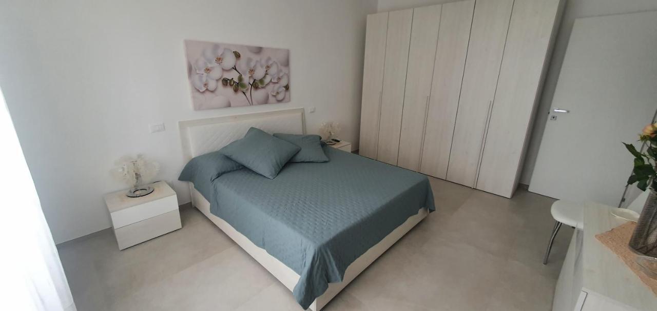 Apartamento Casa Riblo E Flo Monopoli Exterior foto