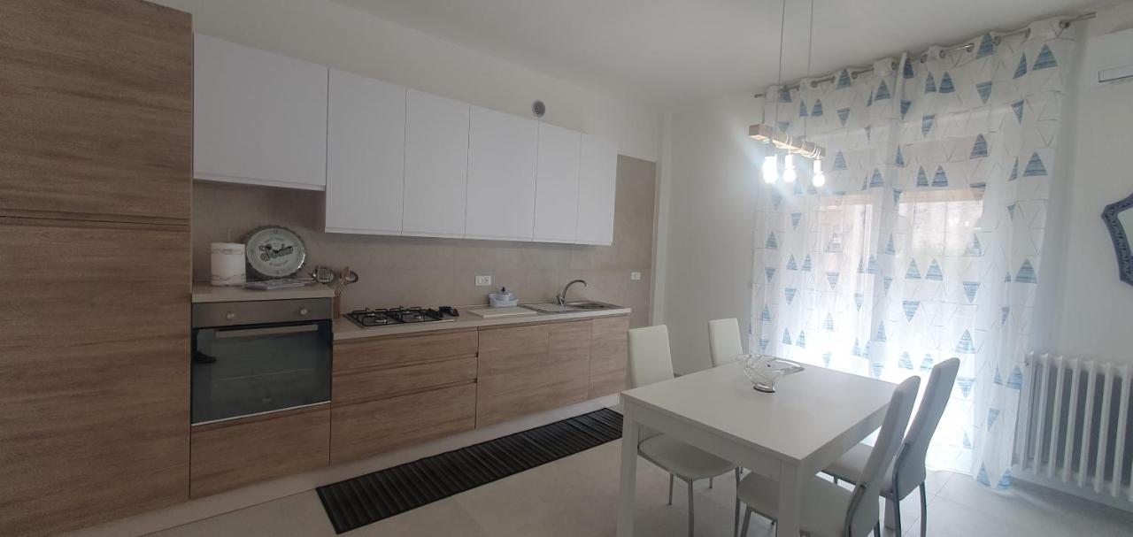 Apartamento Casa Riblo E Flo Monopoli Exterior foto